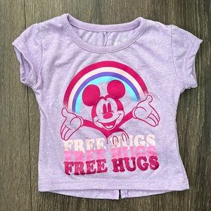 3/$15💥 Disney Minnie (Free Hugs) T-Shirt